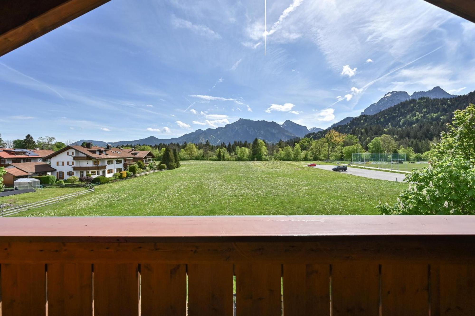 Chalet Im Haus Schlossblick Fussen Luaran gambar